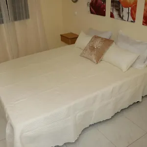 Preguica Apartment